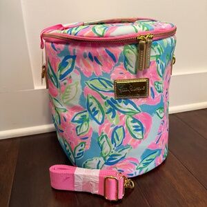 NWT Lilly Pulitzer Beach Cooler Totally Blossom